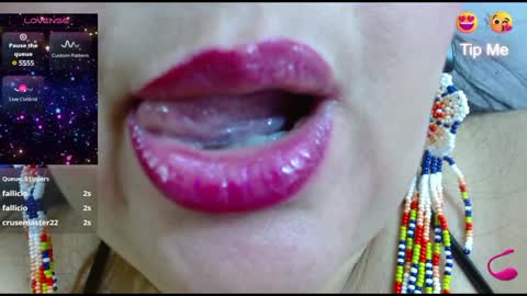 K E R L Y online show from February 3, 2025, 9:39 pm