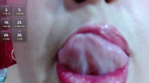 Snapshot of kerly_doll chatting on May 28, 2026, 3:20 pm K E R L Y online show from May 28, 2026, 3:20 pm