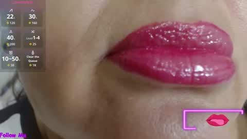 Snapshot of kerly_doll chatting on June 13, 2026, 8:45 am K E R L Y online show from June 13, 2026, 8:45 am