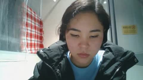 Snapshot of kerstinscotto chatting on December 16, 2025, 12:43 pm Jenny online show from December 16, 2025, 12:43 pm