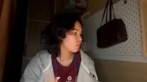 Jenny  online show from May 1, 2026, 10:25 pm