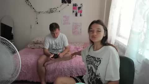 Snapshot of kesh_mne chatting on June 13, 2026, 1:20 pm kesh_mne online show from June 13, 2026, 1:20 pm