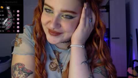 Snapshot of keshamoon chatting on February 10, 2025, 6:24 pm Kesha online show from February 10, 2025, 6:24 pm