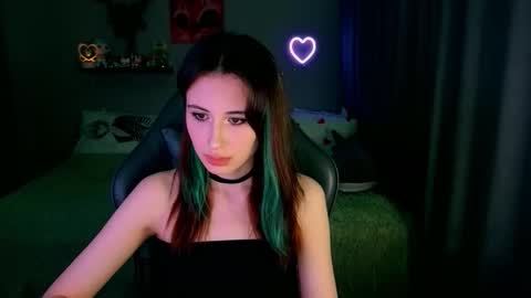 Snapshot of keti_moon chatting on November 21, 2025, 6:06 pm Keti 3 online show from November 21, 2025, 6:06 pm