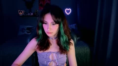 Snapshot of keti_moon chatting on November 27, 2025, 5:37 pm Keti 3 online show from November 27, 2025, 5:37 pm