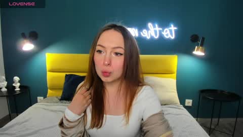 KatrinaKetrin online show from April 30, 2026, 1:23 am