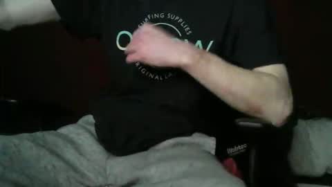 kev19922 online show from February 21, 2026, 10:44 pm