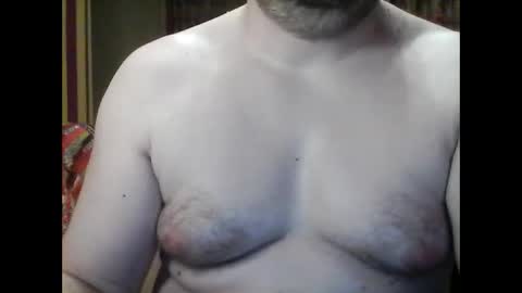 Snapshot of kevin803908 chatting on November 28, 2025, 9:39 pm kevin803908 online show from November 28, 2025, 9:39 pm