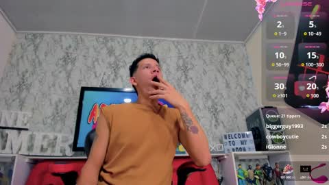 Snapshot of kevin__max_ chatting on January 15, 2025, 9:56 am Kev online show from January 15, 2025, 9:56 am