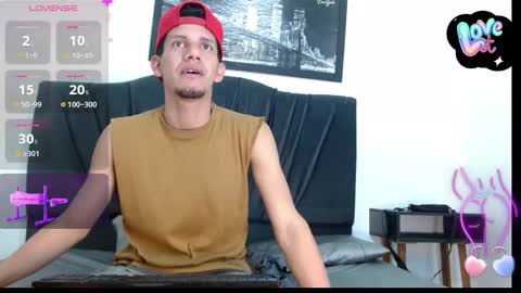 Snapshot of kevin__max_ chatting on February 2, 2025, 5:21 am Kev online show from February 2, 2025, 5:21 am