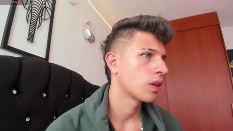 Snapshot of kevin_ahs1 chatting on November 26, 2025, 4:30 pm Kevin Ahs online show from November 26, 2025, 4:30 pm