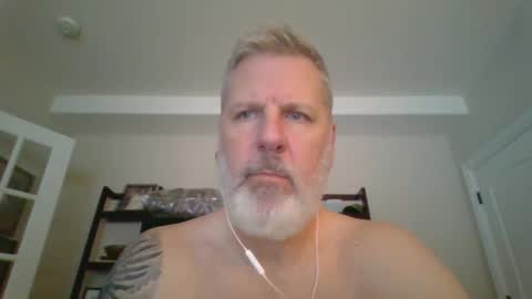 Snapshot of kevin_hardd chatting on December 18, 2025, 2:56 pm kevin_hardd online show from December 18, 2025, 2:56 pm