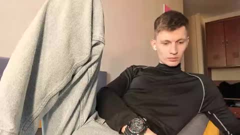 Snapshot of kevin_hornyyy chatting on May 25, 2026, 2:12 pm kevin online show from May 25, 2026, 2:12 pm