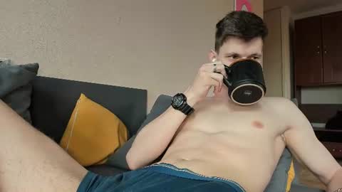Snapshot of kevin_hornyyy chatting on June 11, 2026, 9:29 am kevin online show from June 11, 2026, 9:29 am
