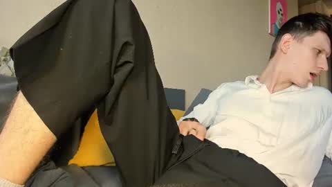 Snapshot of kevin_hornyyy chatting on June 23, 2026, 2:59 pm kevin online show from June 23, 2026, 2:59 pm