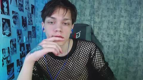 Kevin online show from October 15, 2025, 4:34 am