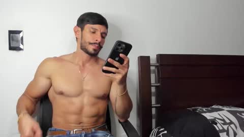 Snapshot of kevin_malone22 chatting on December 22, 2025, 9:56 pm kevin_malone22 online show from December 22, 2025, 9:56 pm