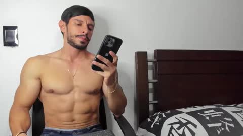 Snapshot of kevin_malone22 chatting on January 12, 2026, 11:32 pm kevin_malone22 online show from January 12, 2026, 11:32 pm