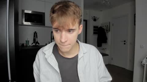 Snapshot of kevin_martin8 chatting on January 14, 2025, 11:16 pm Kevin Martin online show from January 14, 2025, 11:16 pm