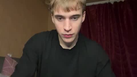 Snapshot of kevin_martin8 chatting on October 21, 2025, 7:25 pm Kevin Martin online show from October 21, 2025, 7:25 pm