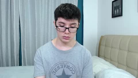 Kevin online show from October 9, 2025, 1:36 am