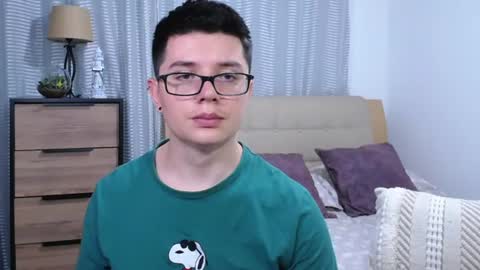 Kevin online show from June 18, 2026, 11:42 pm