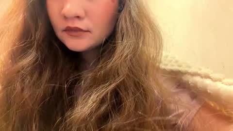 Hanna online show from March 9, 2026, 3:32 am