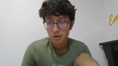 Snapshot of kevintdx chatting on September 10, 2025, 2:44 am kevintdx online show from September 10, 2025, 2:44 am