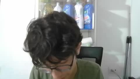 Snapshot of kevintdx chatting on September 17, 2025, 2:57 am kevintdx online show from September 17, 2025, 2:57 am