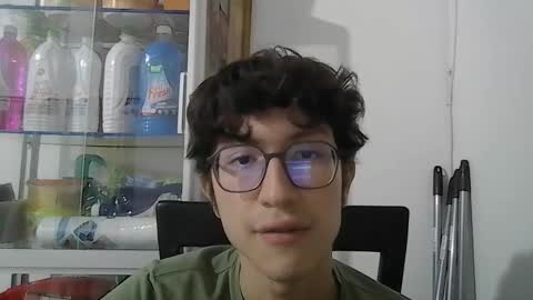 Snapshot of kevintdx chatting on October 3, 2025, 4:20 am kevintdx online show from October 3, 2025, 4:20 am