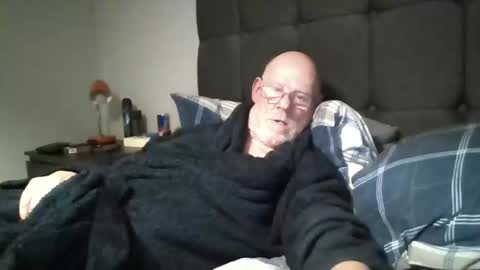 Snapshot of kevlooking4sez chatting on March 11, 2026, 12:38 am kevlooking4sez online show from March 11, 2026, 12:38 am