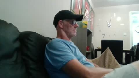 kevlooking4sez online show from June 26, 2026, 10:03 pm