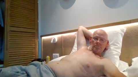 kevlooking4sez online show from August 1, 2026, 1:54 pm
