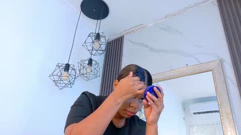 Snapshot of keyla_mejia chatting on June 20, 2026, 12:08 pm Keyla online show from June 20, 2026, 12:08 pm