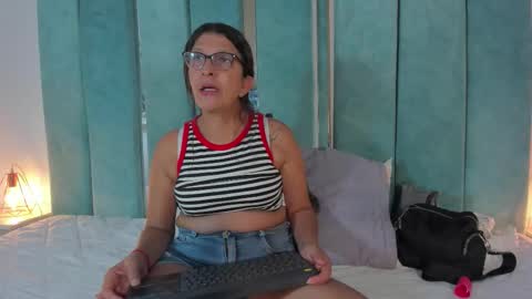 Keila Milf online show from February 3, 2026, 10:42 am