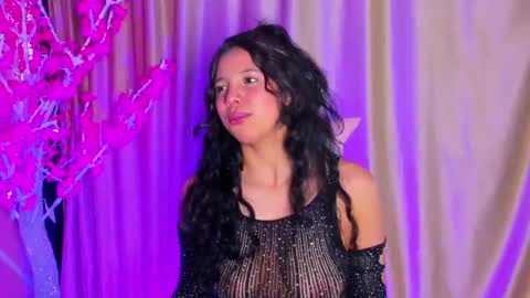 Snapshot of keyla_noa chatting on November 3, 2025, 5:25 pm Keyla noa online show from November 3, 2025, 5:25 pm