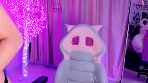 Keyla noa online show from January 16, 2026, 7:29 pm