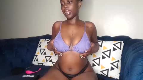 keyla online show from June 7, 2026, 4:27 am