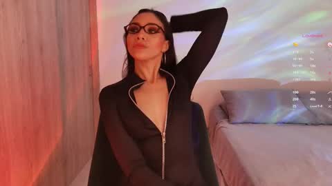 Keyla online show from April 30, 2026, 10:25 pm
