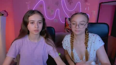 Snapshot of keylas_moan chatting on June 3, 2026, 7:08 pm Keylas online show from June 3, 2026, 7:08 pm