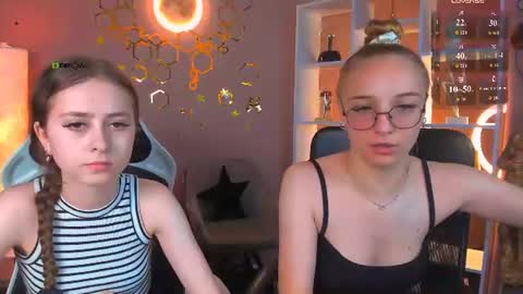 Snapshot of keylas_moan chatting on June 11, 2026, 12:25 pm Keylas online show from June 11, 2026, 12:25 pm