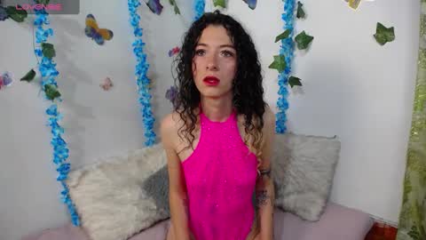 sofia online show from March 3, 2025, 4:58 am