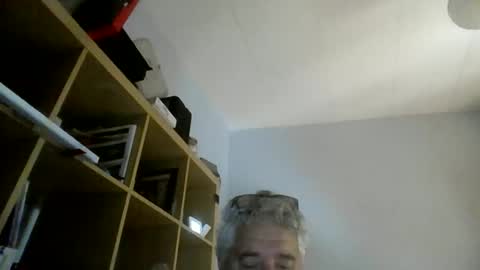 Snapshot of kfremat62 chatting on June 11, 2026, 3:43 pm socjokremat online show from June 11, 2026, 3:43 pm