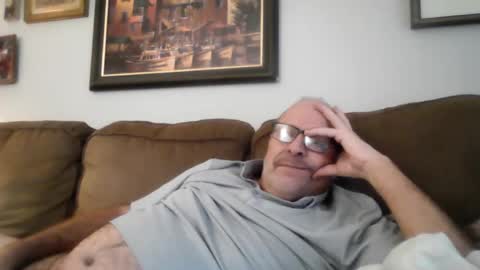 Kent online show from November 26, 2025, 10:00 pm