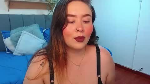 Snapshot of khalia_ chatting on June 16, 2026, 7:38 pm K H A I L A online show from June 16, 2026, 7:38 pm