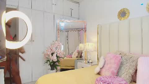 khalimaxwell online show from July 15, 2026, 3:12 am