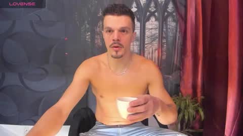 Snapshot of khatarsis2000 chatting on January 13, 2026, 3:56 am DonyBrown online show from January 13, 2026, 3:56 am