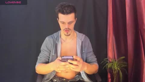 Snapshot of khatarsis2000 chatting on February 3, 2026, 3:59 am DonyBrown online show from February 3, 2026, 3:59 am