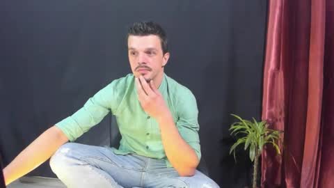 Snapshot of khatarsis2000 chatting on February 14, 2026, 6:10 am DonyBrown online show from February 14, 2026, 6:10 am