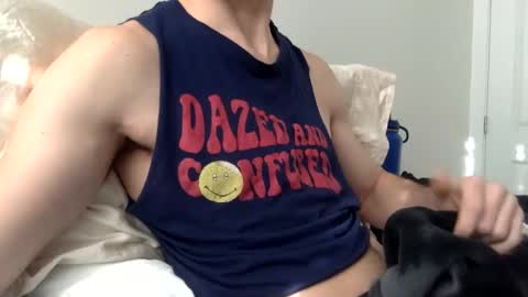 Snapshot of kheaven711 chatting on December 18, 2024, 7:52 pm Kheaven711 online show from December 18, 2024, 7:52 pm